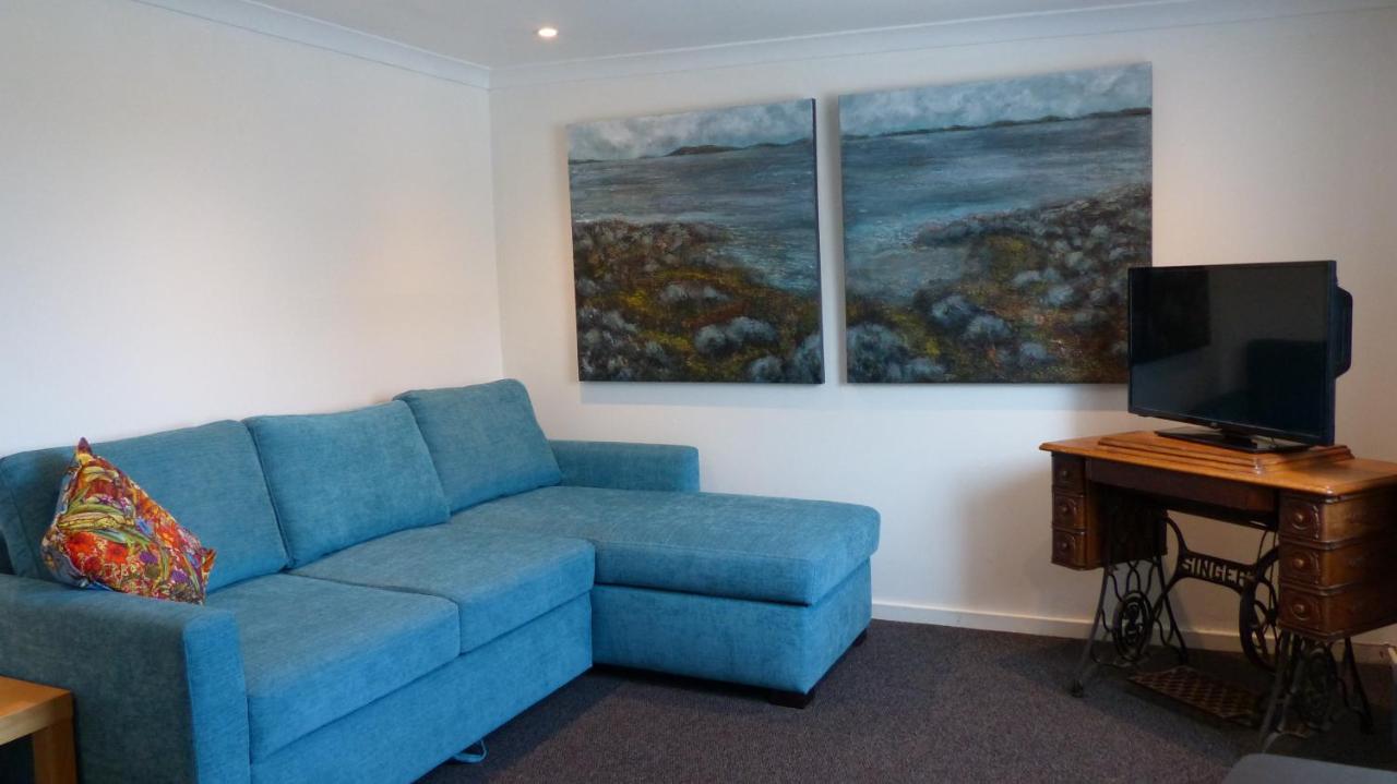 Relax In A 1 Bedroom Apartment Near A Country Pub Eyemouth Exterior photo