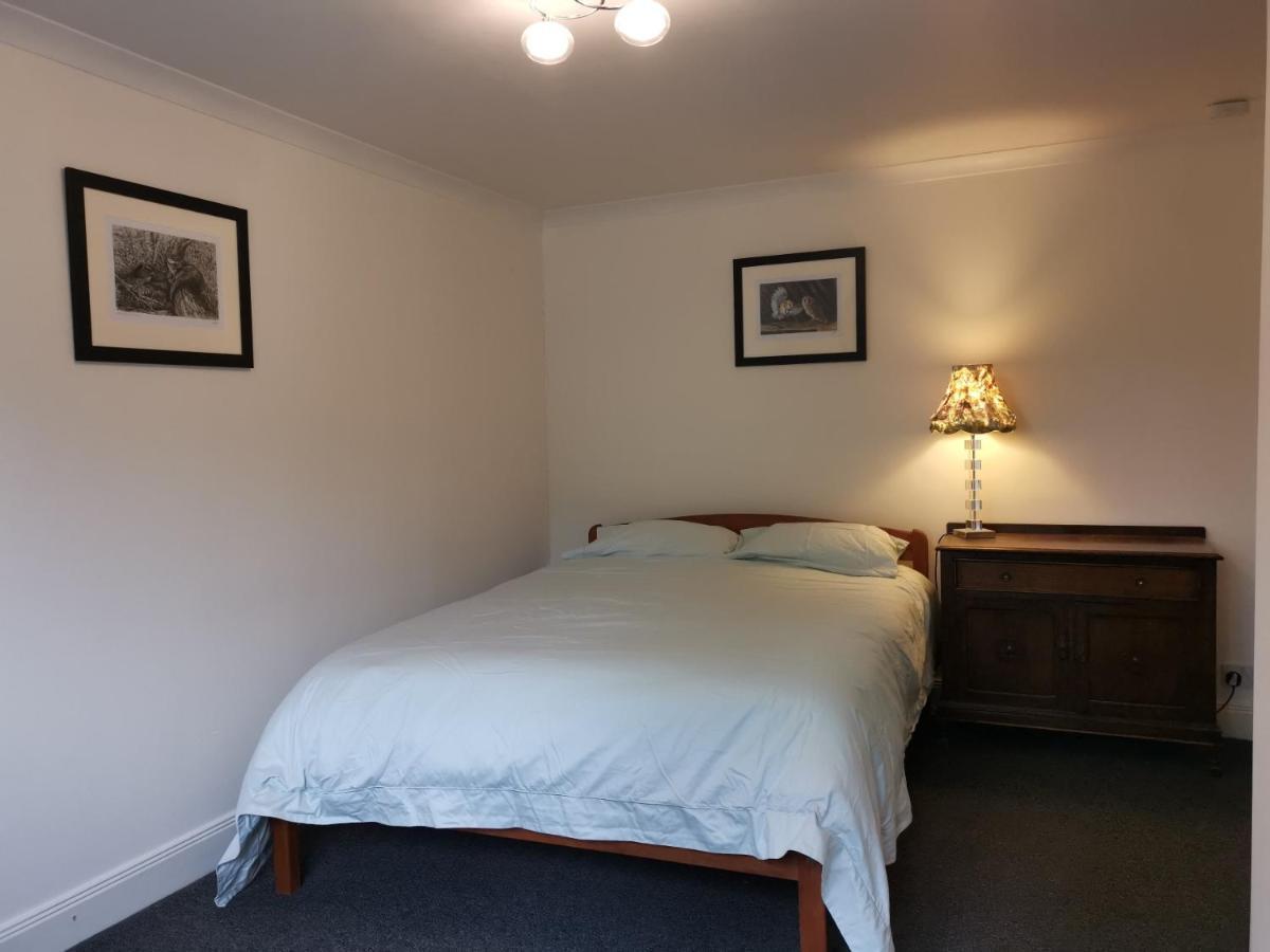 Relax In A 1 Bedroom Apartment Near A Country Pub Eyemouth Exterior photo
